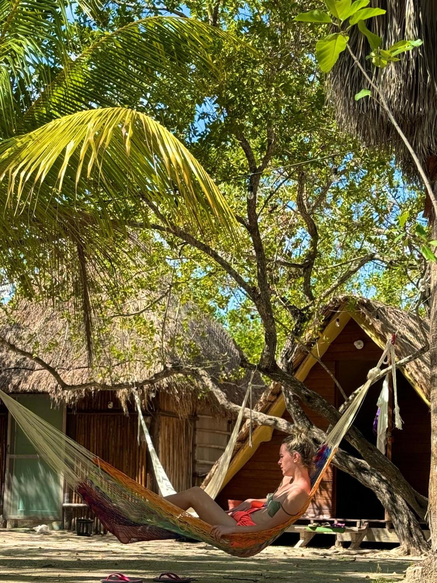 La Aldea Holbox Cabanas Y Camping מראה חיצוני תמונה